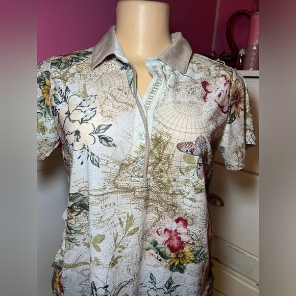 Floral Print Women's Top - Picture 2 of 9